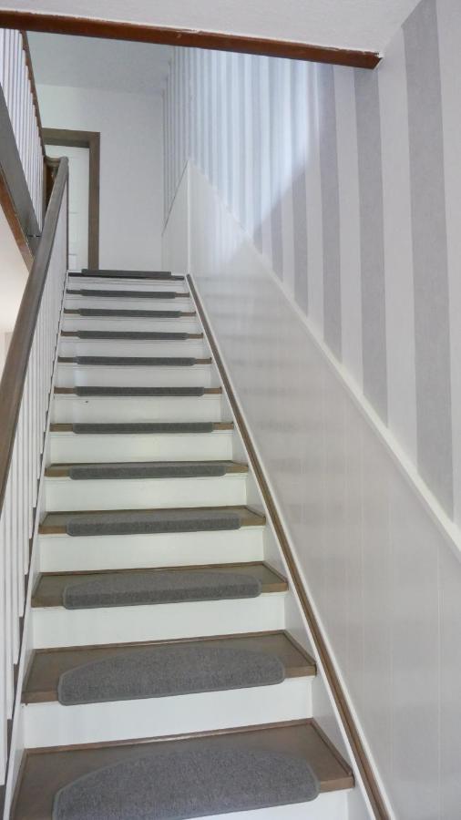 Modernisierte Ferienwohnung Im Schoenen Sauerland Meschede Esterno foto