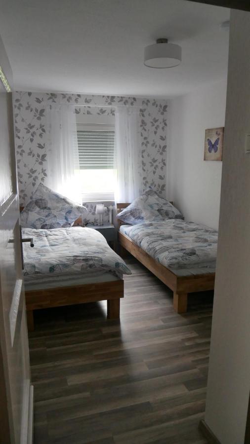 Modernisierte Ferienwohnung Im Schoenen Sauerland Meschede Esterno foto